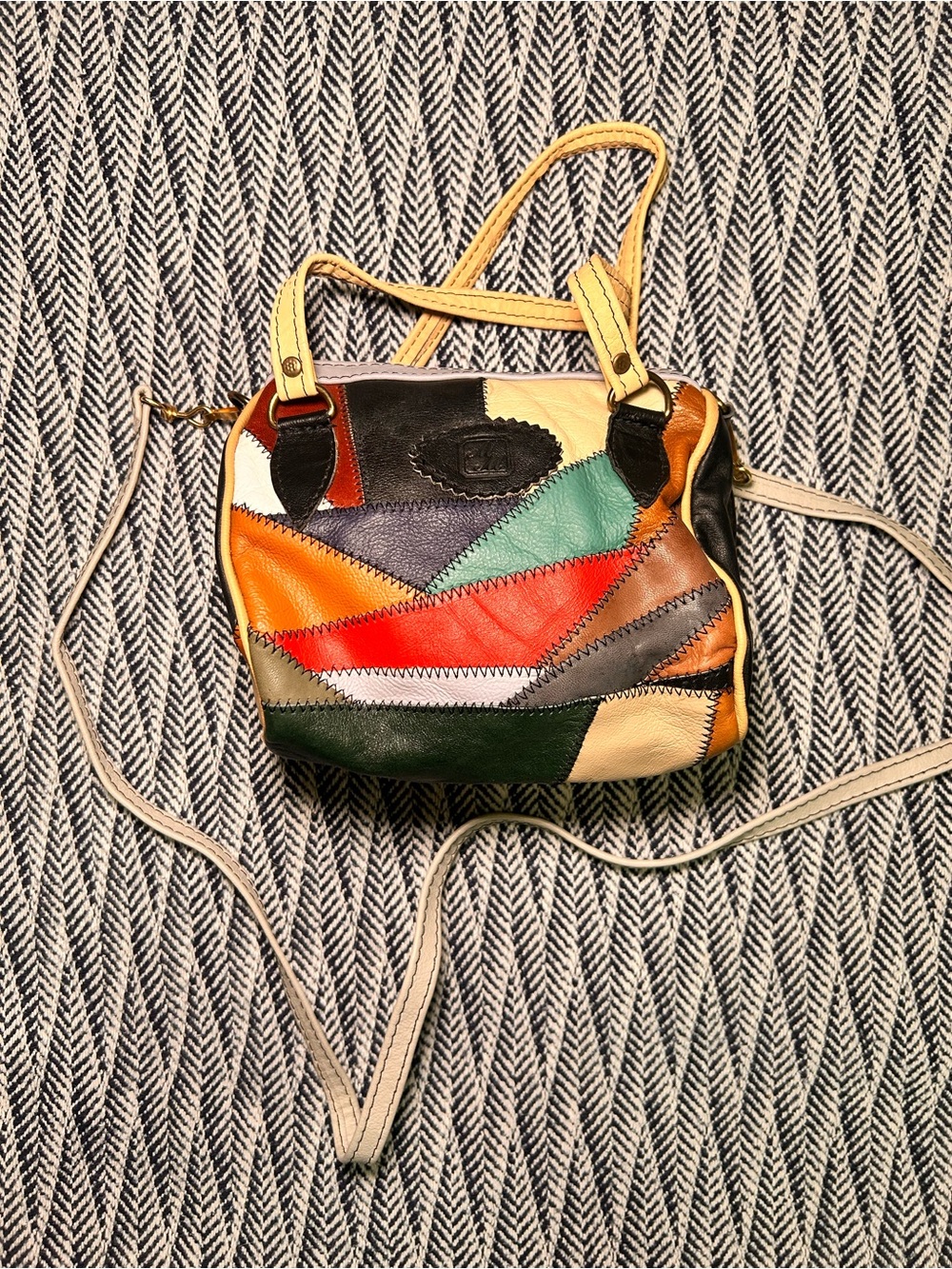 Vintage retro patchwork leather Crossbody Bag - Picture 2 of 5